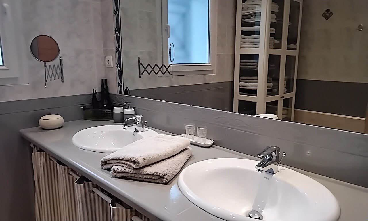 img 20251001 094225 219 img 20251001 094225 219